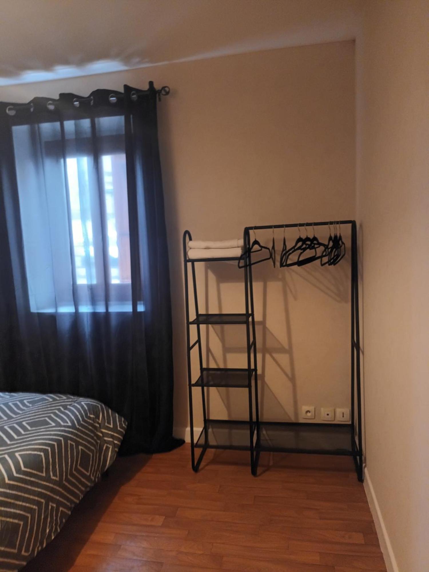Maison Meublee Avec Parking Мулен Экстерьер фото